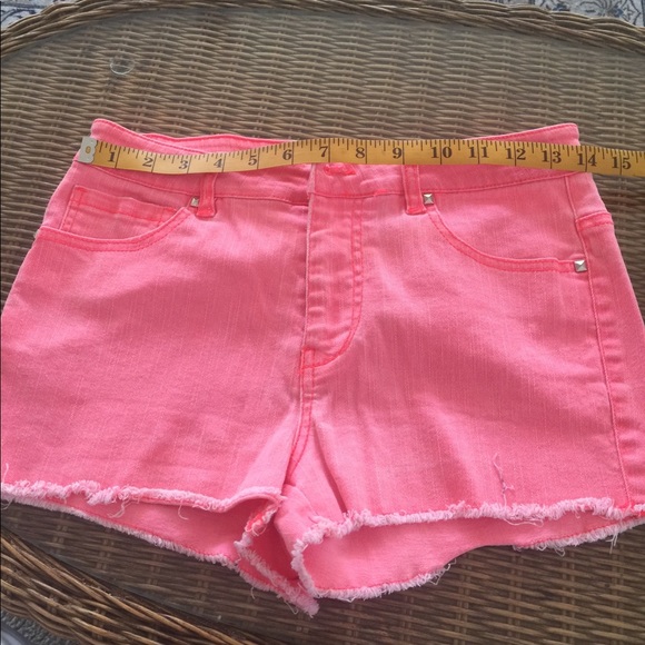 Forever21 short Size 27 pink - Picture 2 of 6